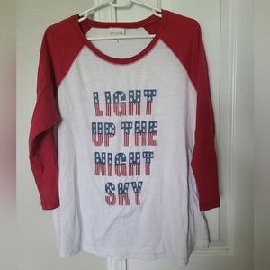 Size Large women Shyanne shirt